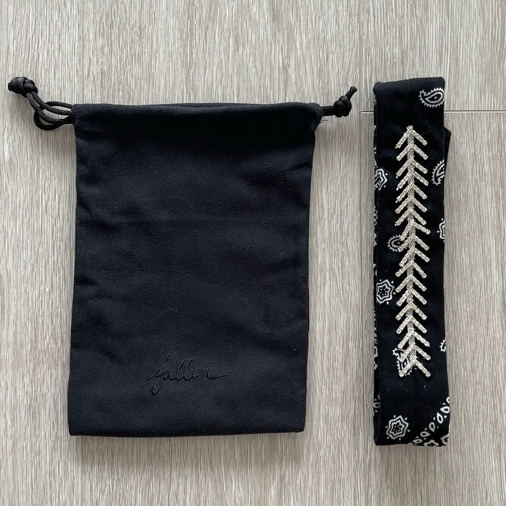 Fallon Choker